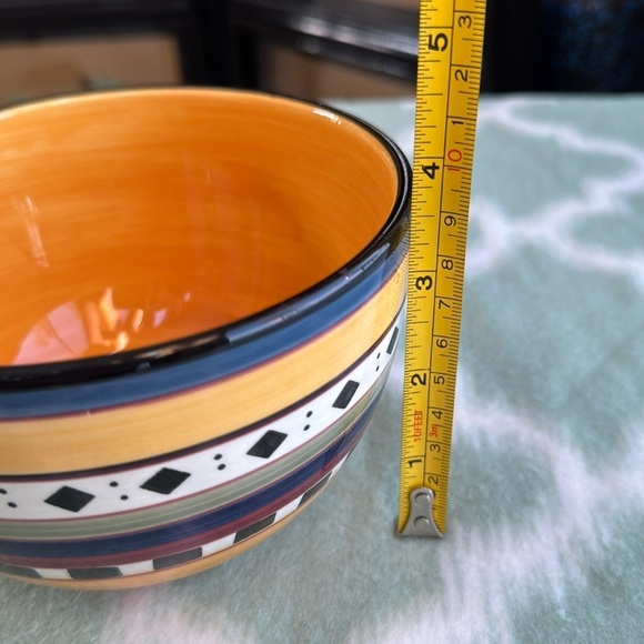 Tabletops Gallery Argentina 6” bowl hand painted handcrafted - Picture 5 of 8